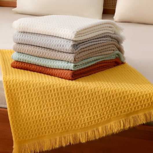 130*230CM Khaki Nordic Solid Color Knitted Sofa Throw Blanket with Tassels - Waffle Weave Polyester Decorative Blanket