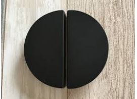 Black Half moon round metal handle - Sweet Pea Interiors