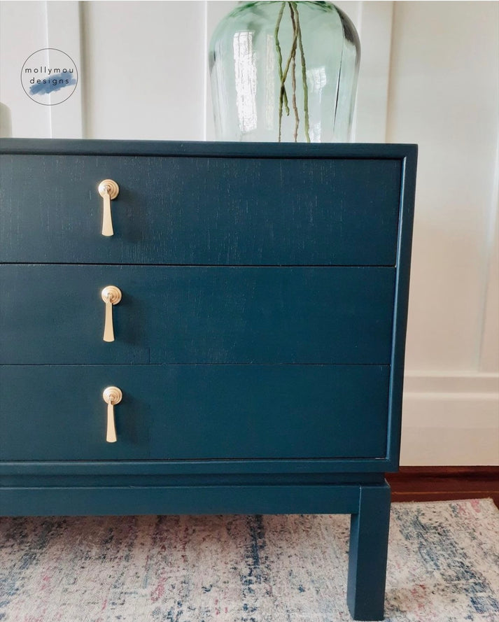 Brushed Gold Drop-Pull Handle - Sweet Pea Interiors